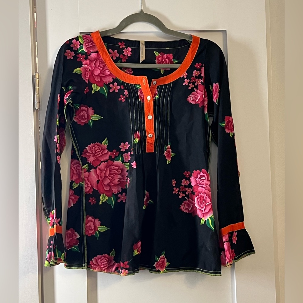 Mineral blouse sheer brightly colored floral